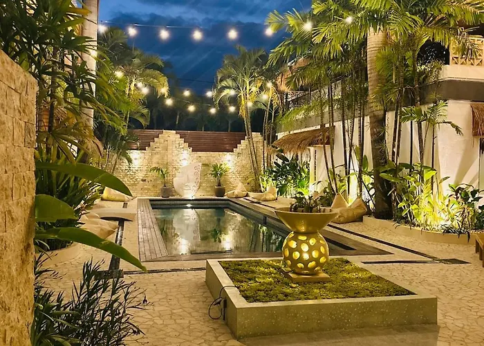 Vela 6 Bedroom Seminyak (Bali)