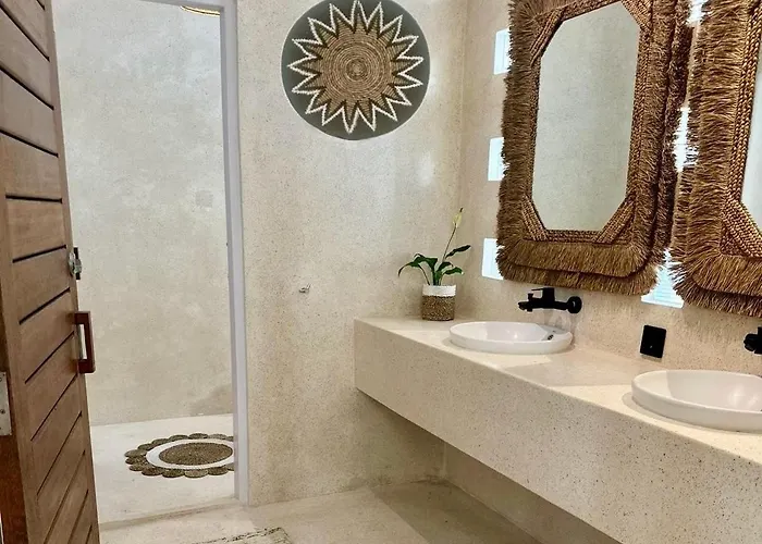 Villa Vela 6 Bedroom Seminyak (Bali)